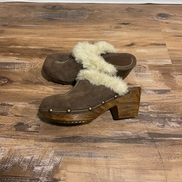 Fur clogs - Picture 4 of 4